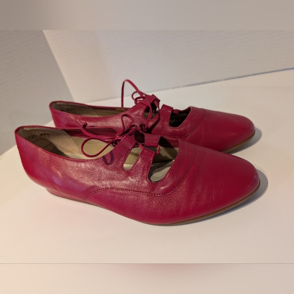 Trotters Red Ballet Style Red Leather Wedge Shoes Sz. 8WW - Picture 12 of 14